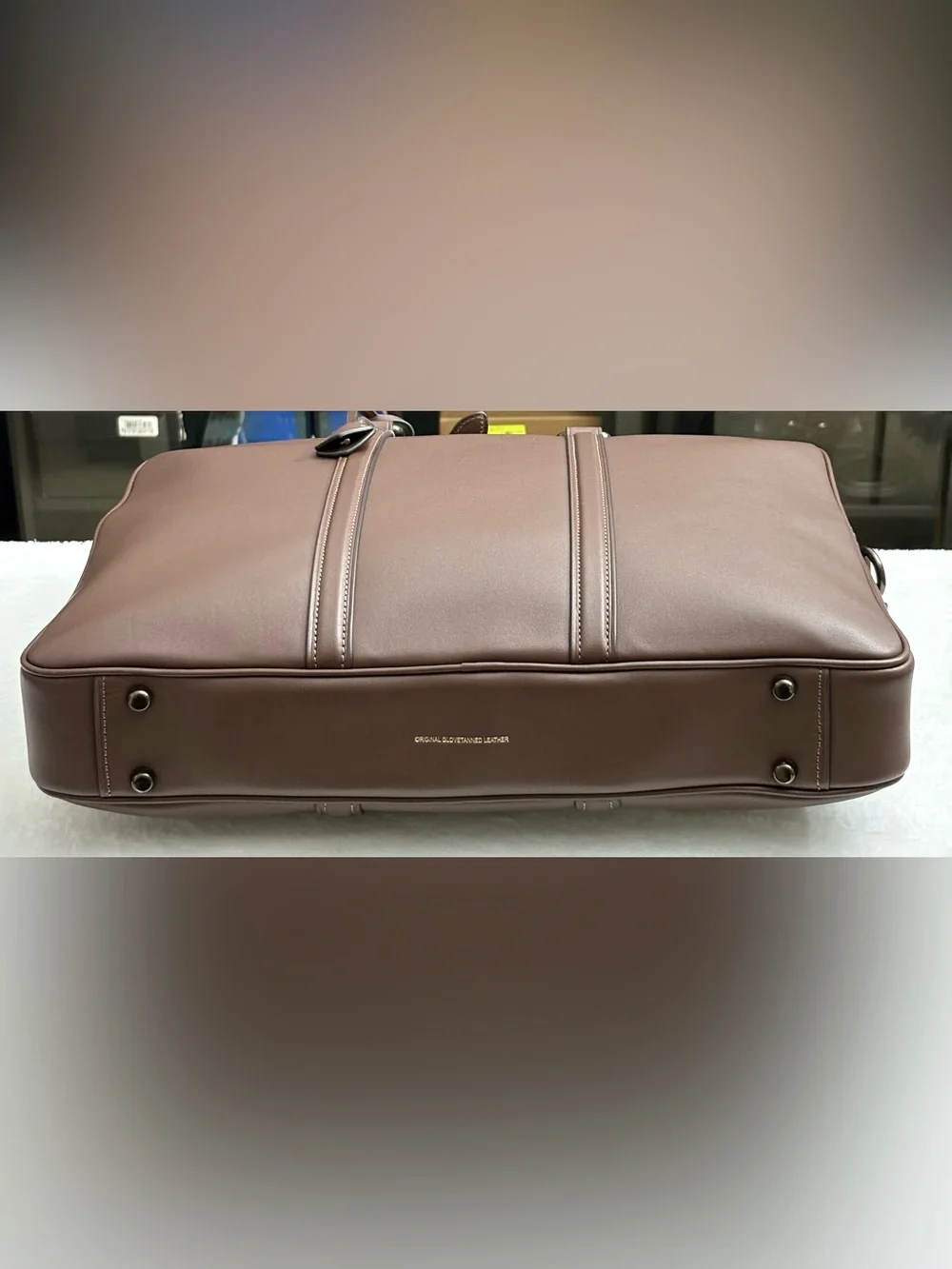 Coach Maple Glove-Tan Leather Briefcase Work Bag -Professional Style. Unisex.
